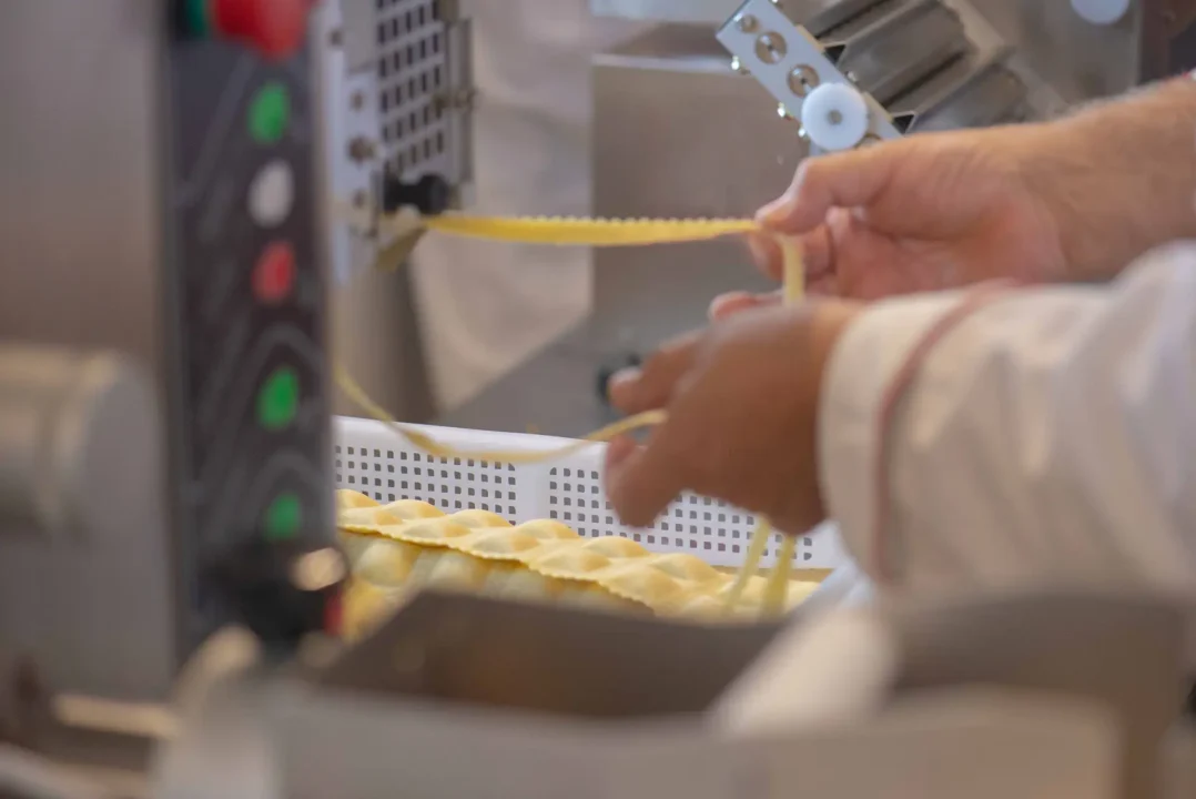 Preparazione pasta al Corso Masterclass Primo Piatto